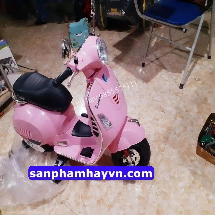 xe-may-dien-tre-em-vespa-q618_7_-_copy