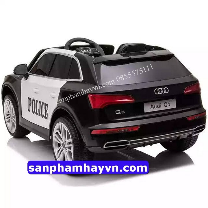 xe-o-to-camh-sat-audi-q5-cho-be_5